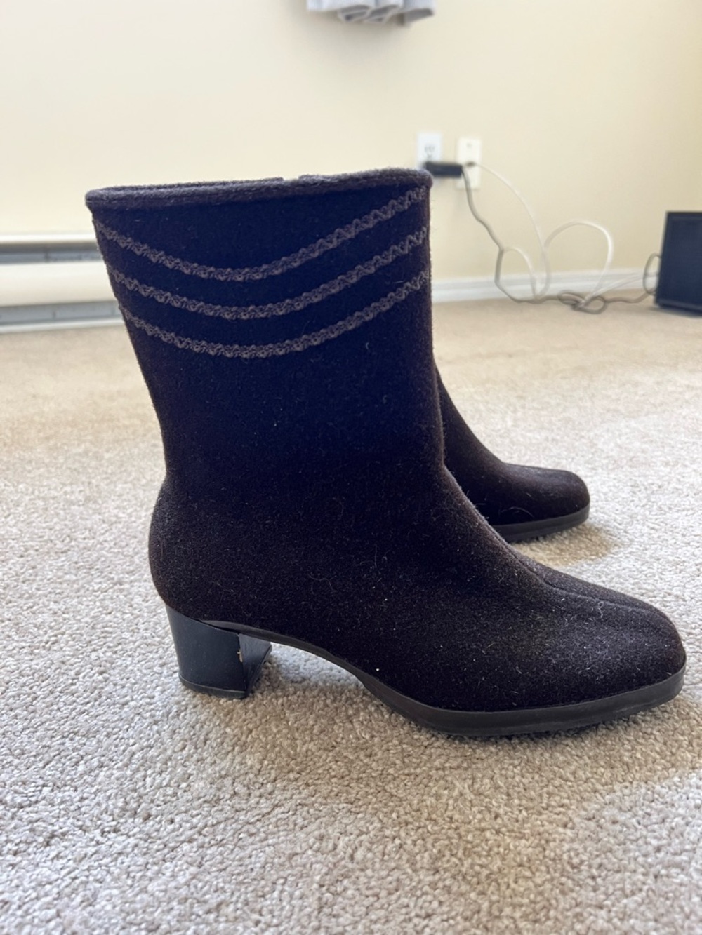 Women’s Black Mid-Heel Ankle Boots